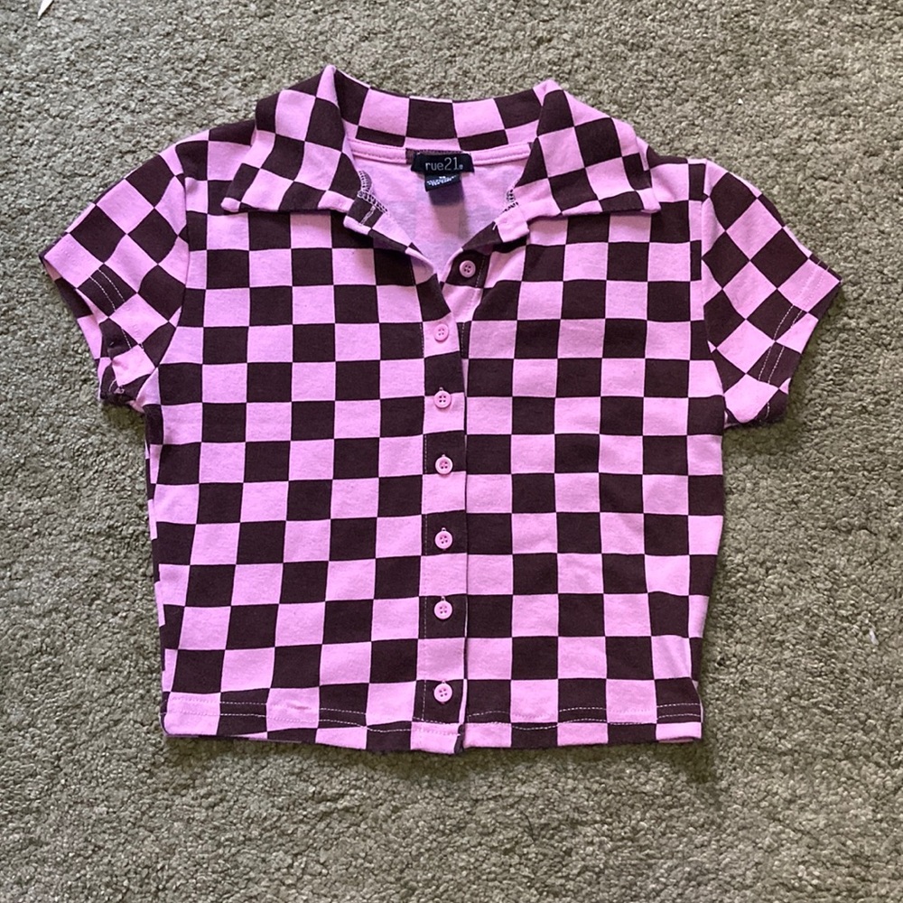 Super cute retro button up T-shirt from rue21